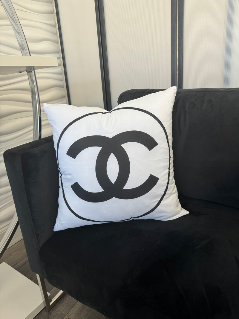 CHANEL 20x20 PILLOW COVER-WHITE W/ BLACK RING