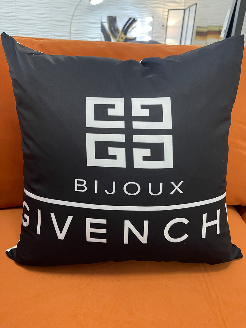 GIVENCHY BIJOUX 20x20 PILLOW COVER-BLACK &WHITE
