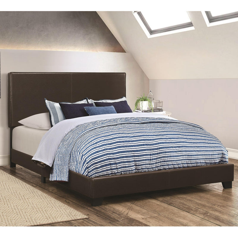  Coaster Furniture Dorian 300762Q Faux Leather Upholstered Queen Panel Bed - Brown IMAGE 3