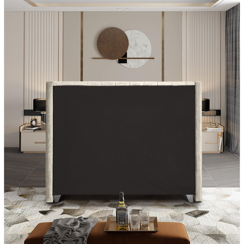 Meridian Aiden Cream Velvet Queen Bed IMAGE 6