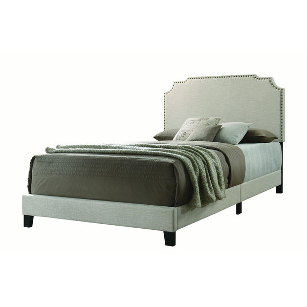 Coaster Furniture Tamarac Queen Upholstered Platform Bed 310061Q IMAGE 1