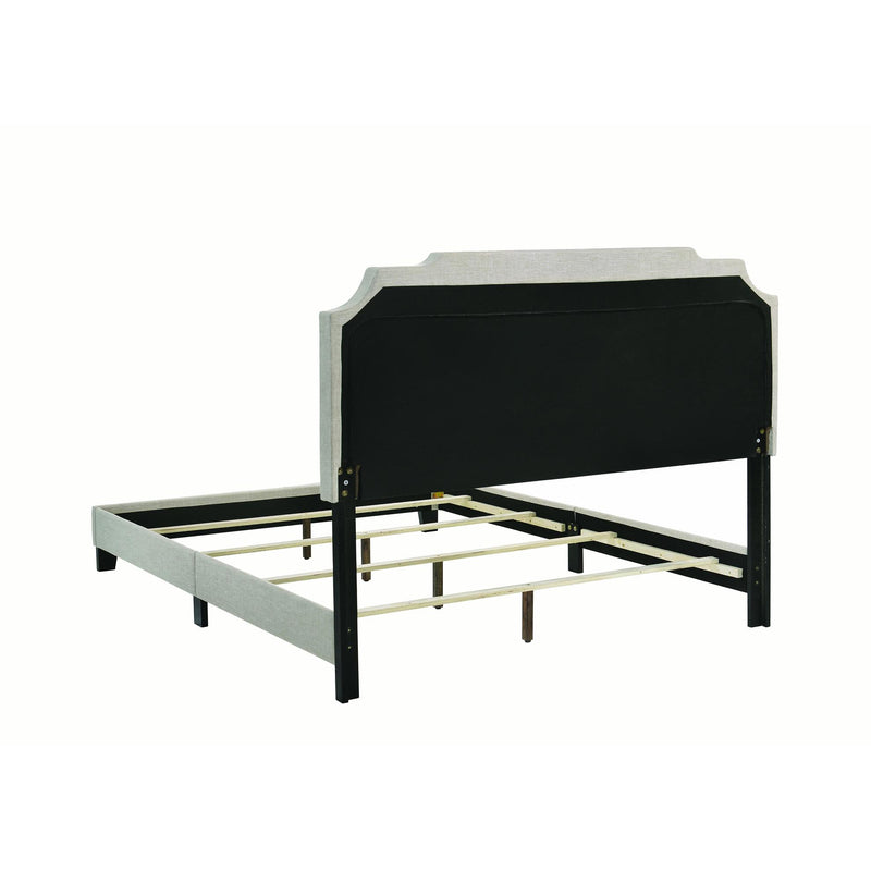Coaster Furniture Tamarac Queen Upholstered Platform Bed 310061Q IMAGE 3