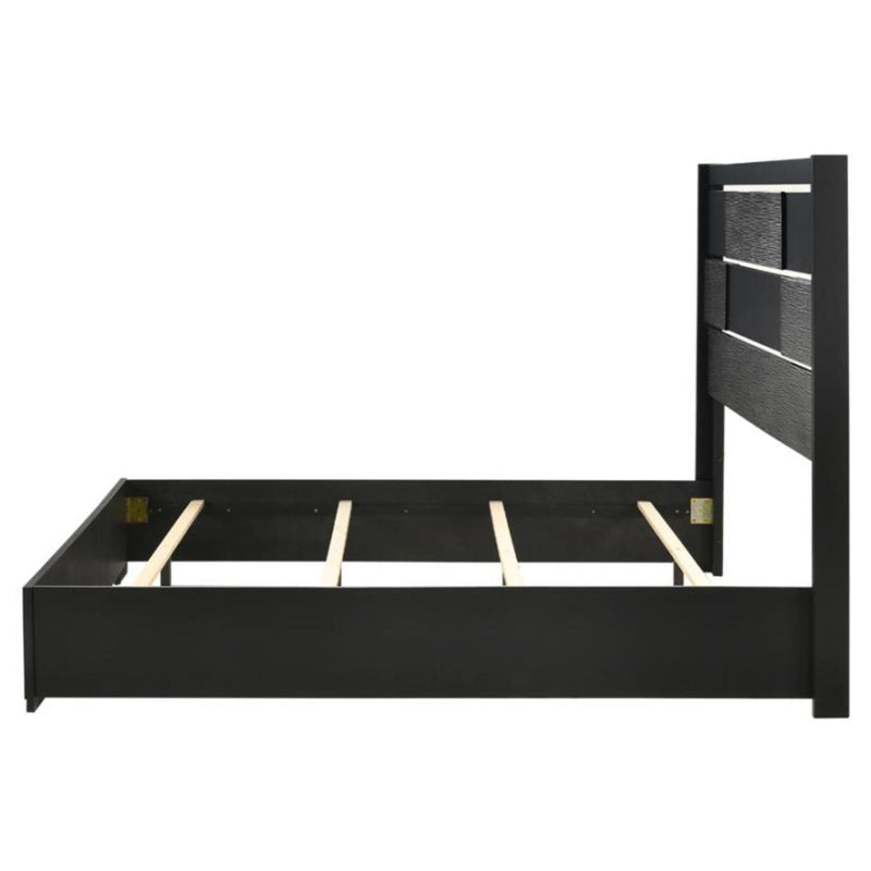 Coaster Furniture Blacktoft King Upholstered Panel Bed 207101KE IMAGE 4