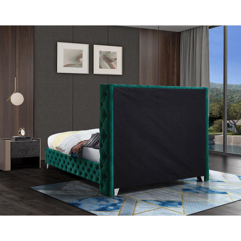 Meridian Savan Green Velvet King Bed IMAGE 14