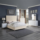 Acme Furniture Edzia BD00962EK EK Bed IMAGE 6