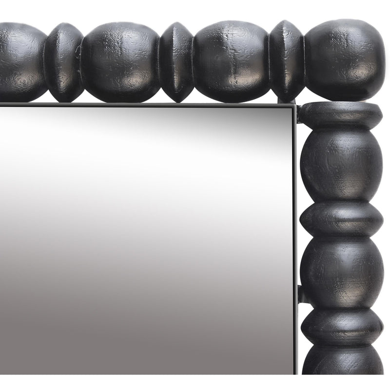 Meridian Aubrey Black Mirror IMAGE 5