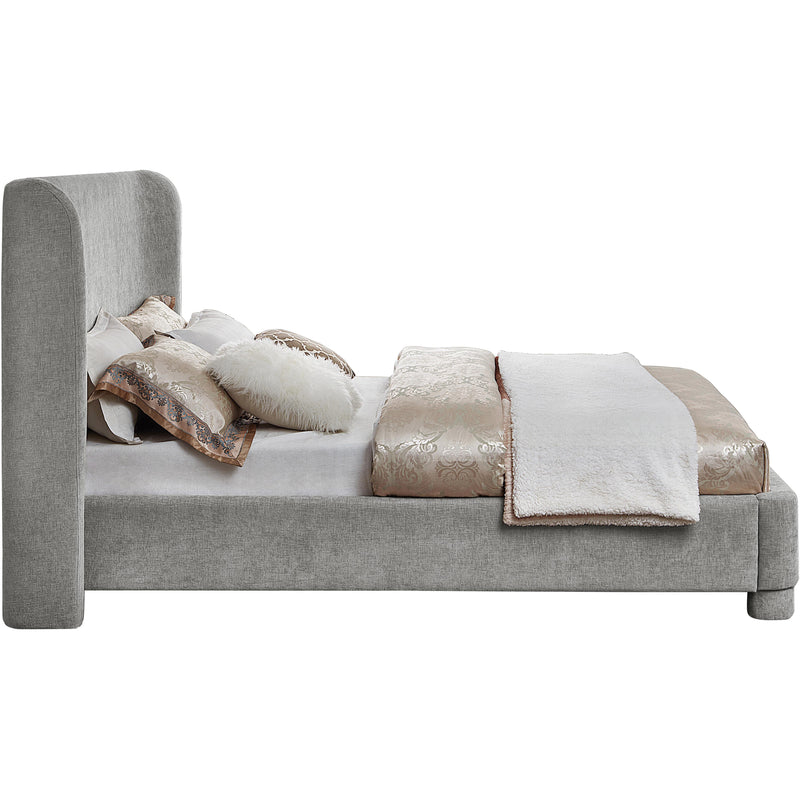 Meridian Penny Light Grey Chenille Fabric King Bed IMAGE 5