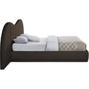 Meridian Everest Brown Boucle Fabric King Bed (3 Boxes) IMAGE 5