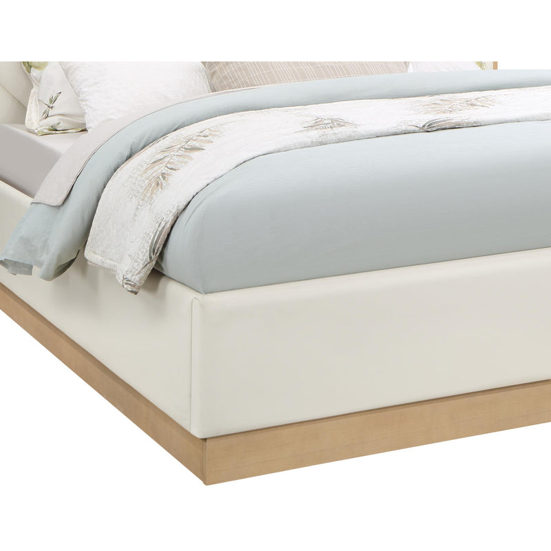 Meridian Casa Cream Vegan Leather King Bed (3 Boxes) IMAGE 5
