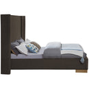 Meridian Halton Brown Boucle Fabric Queen Bed (3 Boxes) IMAGE 5