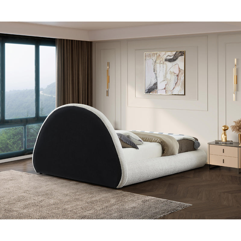 Meridian Rudy Cream Teddy Fabric Full Bed IMAGE 9