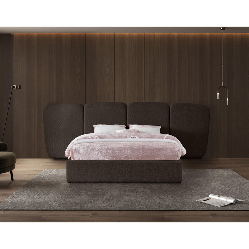 Meridian Shiloh Brown Boucle Fabric Queen Bed (3 Boxes) IMAGE 4
