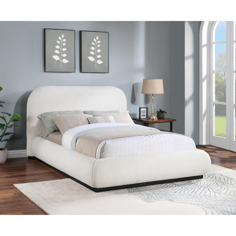 Meridian Vaughn Cream Full Bed IMAGE 2