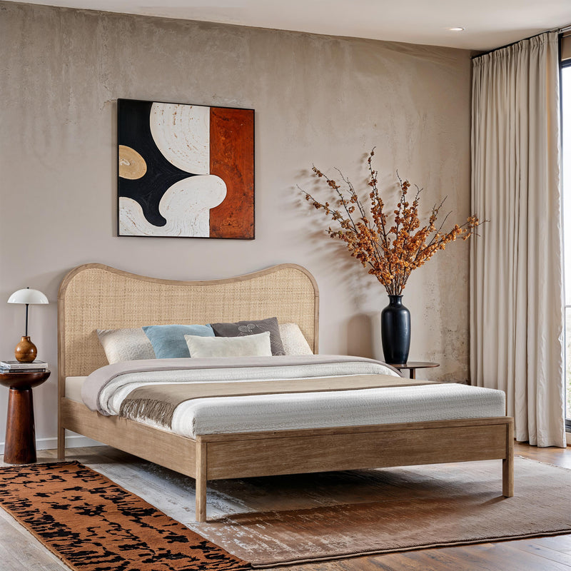 Meridian Windsor Natural Rubberwood Queen Bed (3 Boxes) IMAGE 2