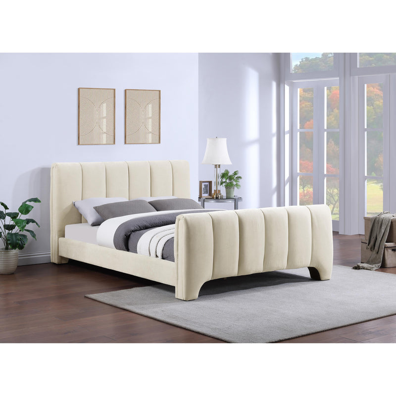 Meridian Camila Beige Chenille Fabric Queen Bed (3 Boxes) IMAGE 2