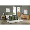 Meridian Camila Green Chenille Fabric Queen Bed (3 Boxes) IMAGE 11