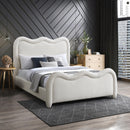 Meridian Gavin Cream Chenille Fabric King Bed (3 Boxes) IMAGE 2