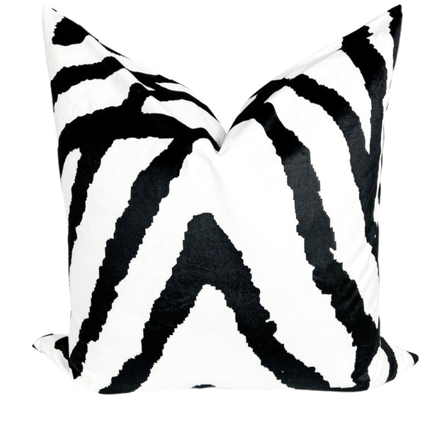 LUXE ZEBRA 22x22 PILLOW COVER-BLACK&WHITE