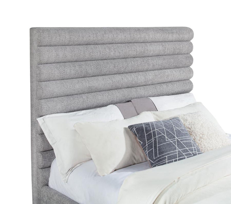Coaster Furniture 300719Q GREY QUEEN UPHOLSTERED BED