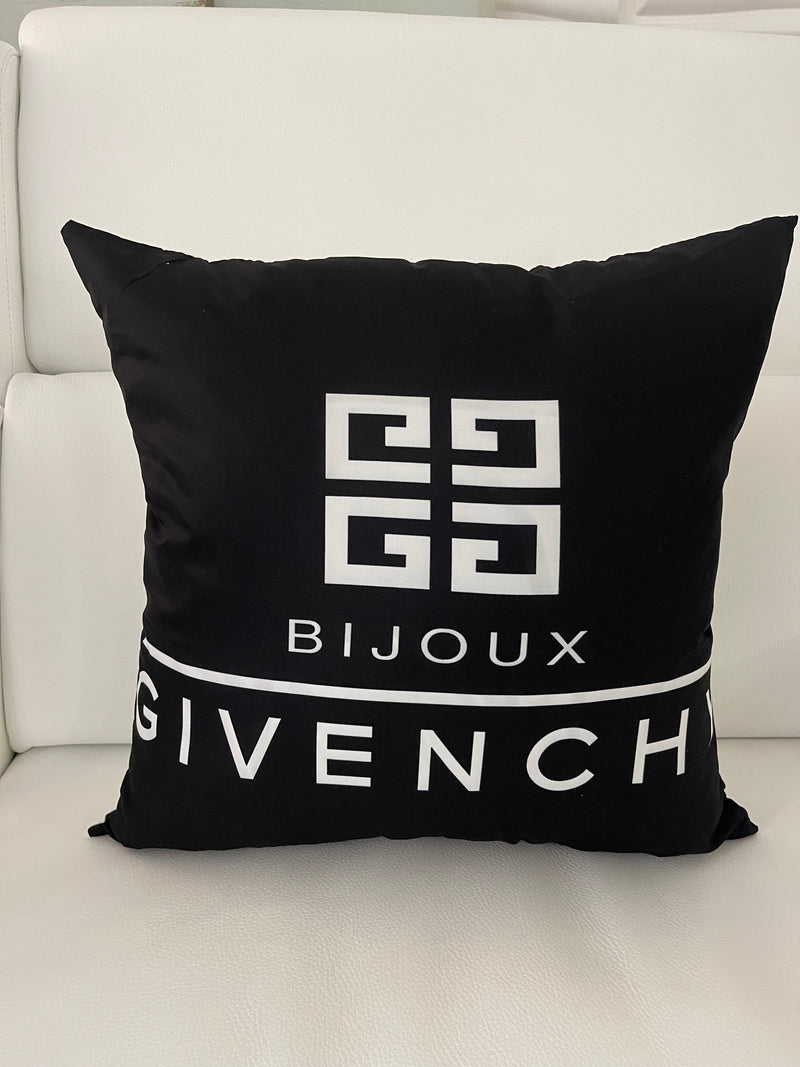 GIVENCHY BIJOUX 20x20 PILLOW COVER-BLACK &WHITE