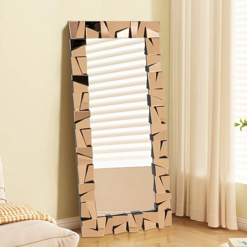 814 DECORATIVE FLOOR MIRROR IN ROSE GOLD