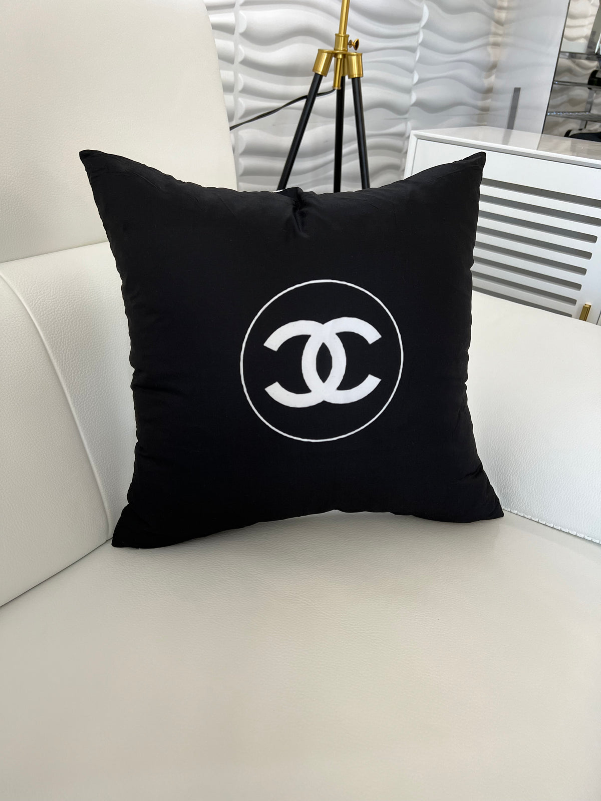 D8666244-C429-418C-9CF8-