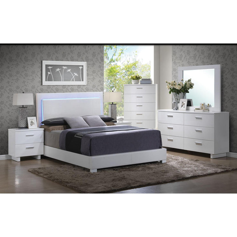 Acme Furniture Lorimar Queen Panel Bed 22640Q IMAGE 2