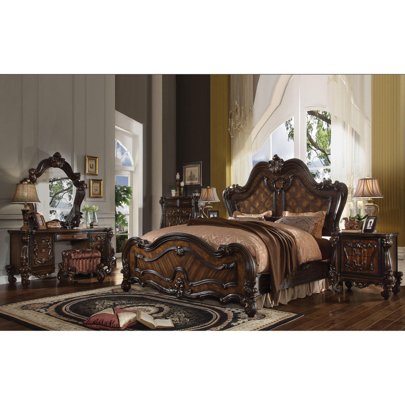 Acme Furniture Versailles Queen Panel Bed 21790Q IMAGE 3