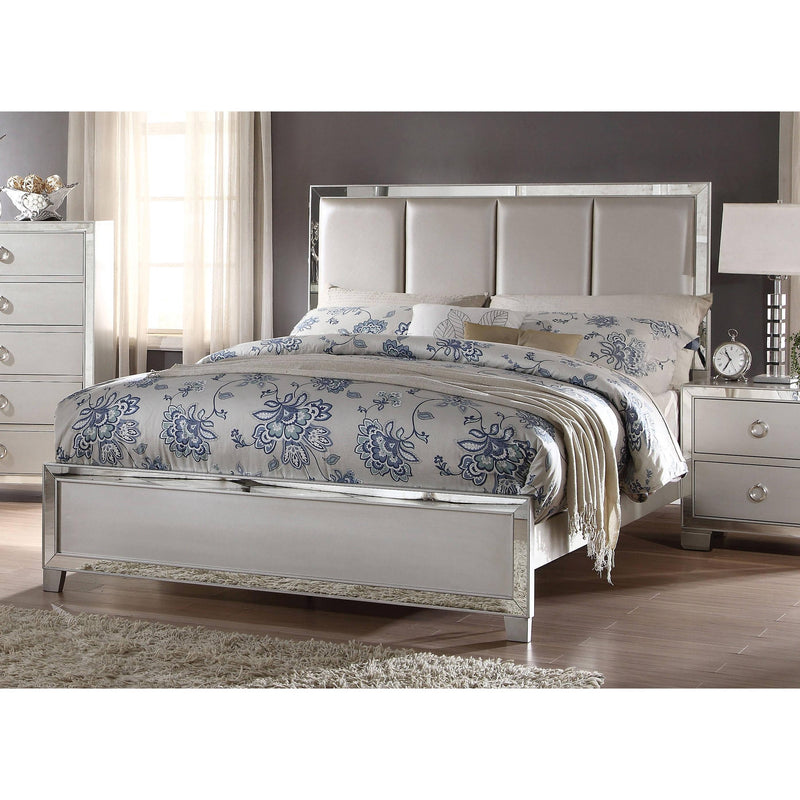 Acme Furniture Voeville King Upholstered Panel Bed 24827EK IMAGE 2