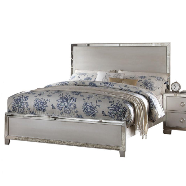 Acme Furniture Voeville Queen Panel Bed 24840Q IMAGE 1