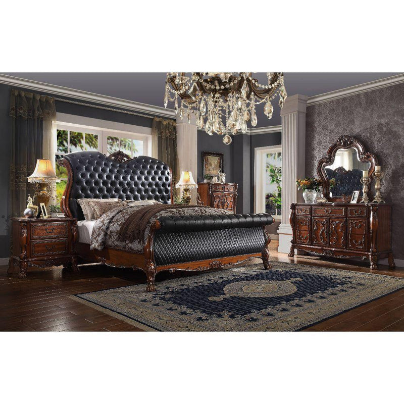 Acme Furniture Dresden Queen Upholstered Sleigh Bed 28230Q IMAGE 5
