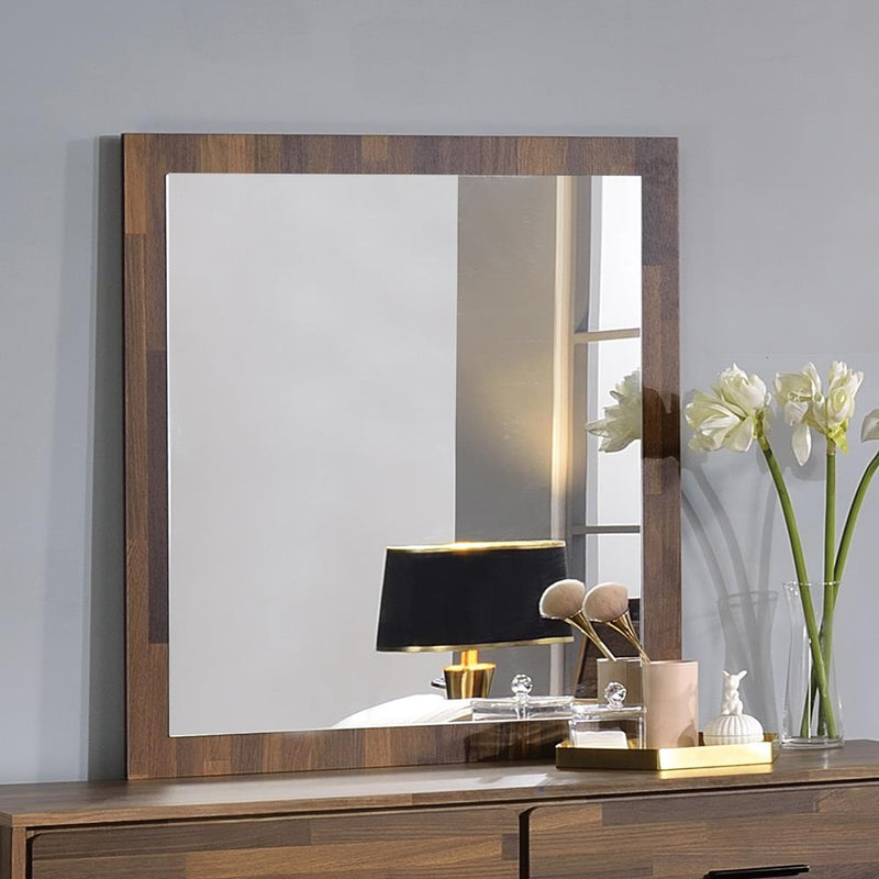 Acme Furniture Hestia Dresser Mirror BD00544 IMAGE 1