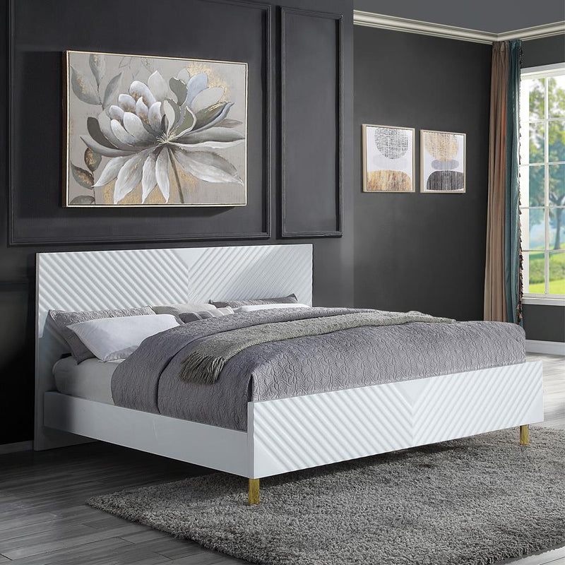 Acme Furniture Gaines Queen Panel Bed BD01034Q IMAGE 1